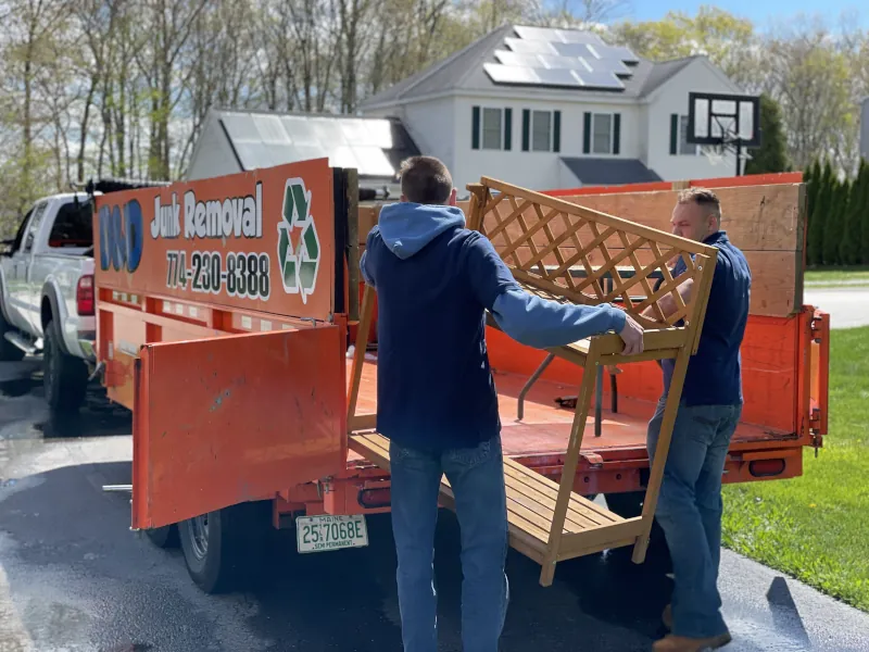d and d junk removal team